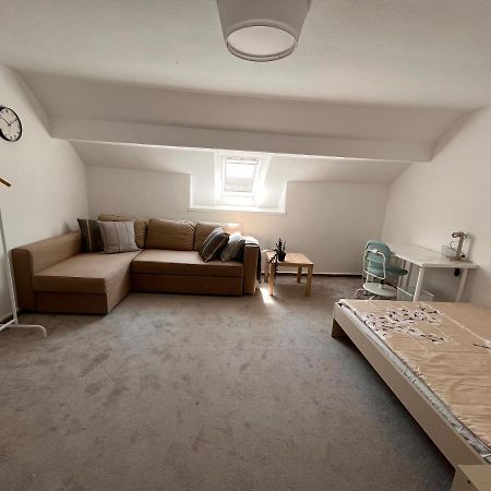 Ein Schoenes Zimmer In Kiel Luaran gambar