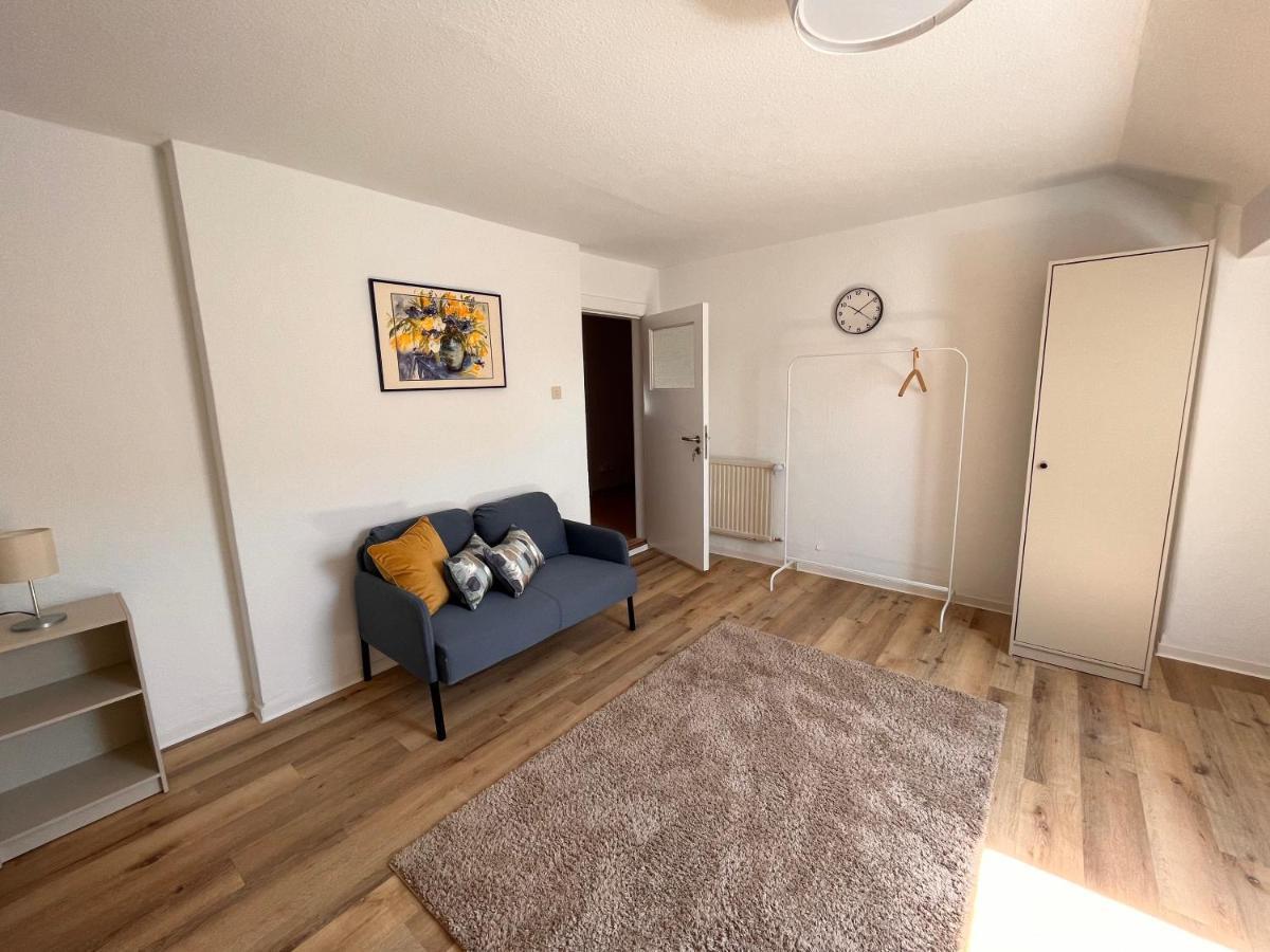 Ein Schoenes Zimmer In Kiel Luaran gambar